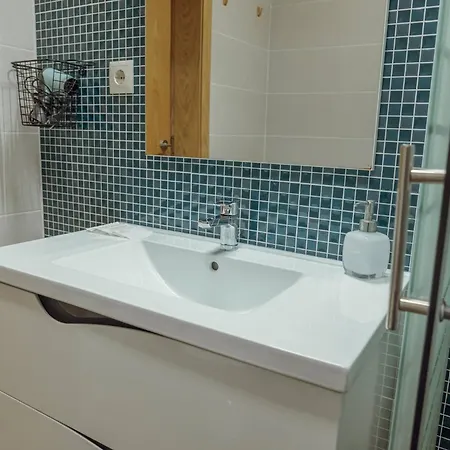 Bright By Hosty * بورتو