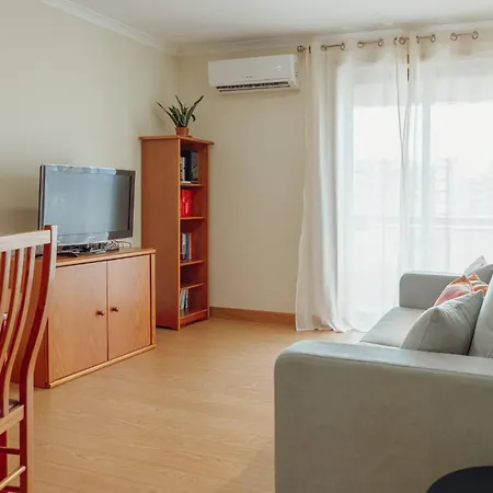 Bright By Hosty Apartment *