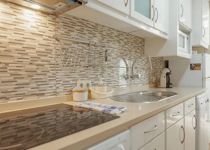 Apartment Bright By Hosty