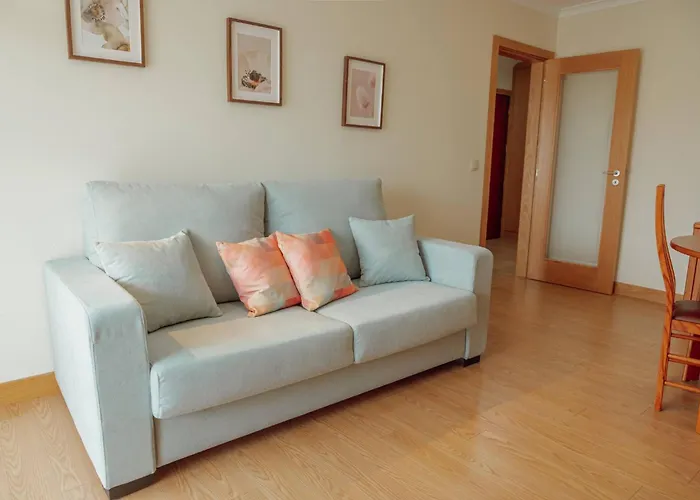 Apartment Bright By Hosty